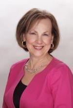 Real Estate Agent Wanda Robertson