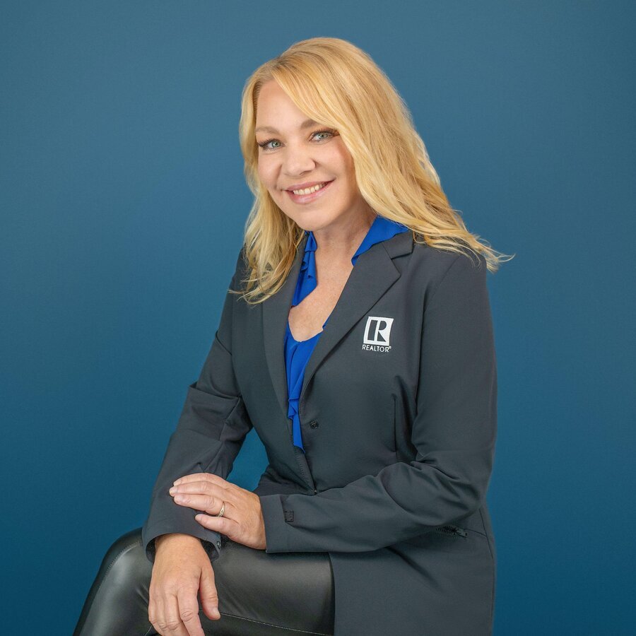 Real Estate Agent Paige Powers