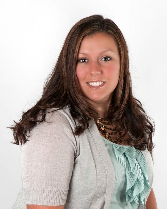 Real Estate Agent Stacy Reynolds