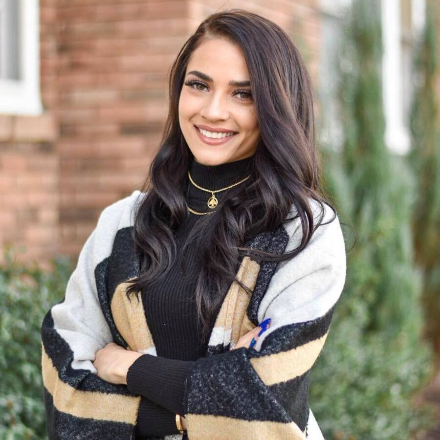 Real Estate Agent Caren Atallah