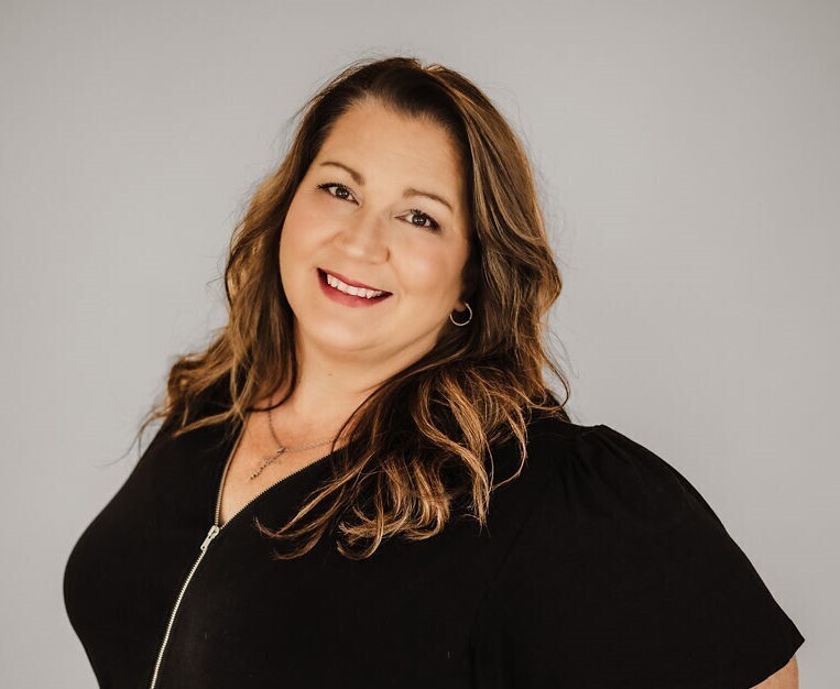 Real Estate Agent Tina Sorrels