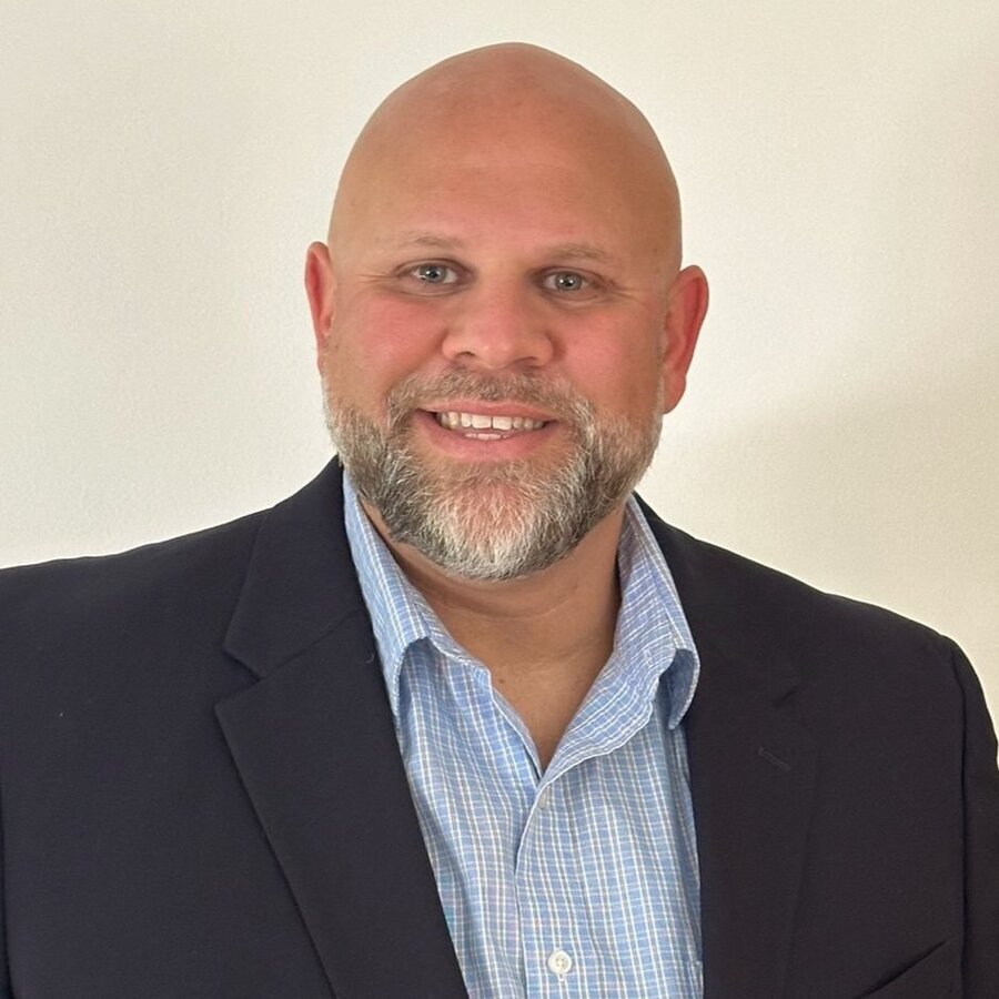 Real Estate Agent Andrew Johnson