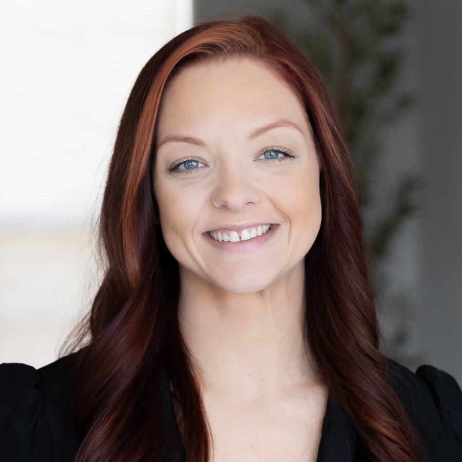 Real Estate Agent Amy Brock