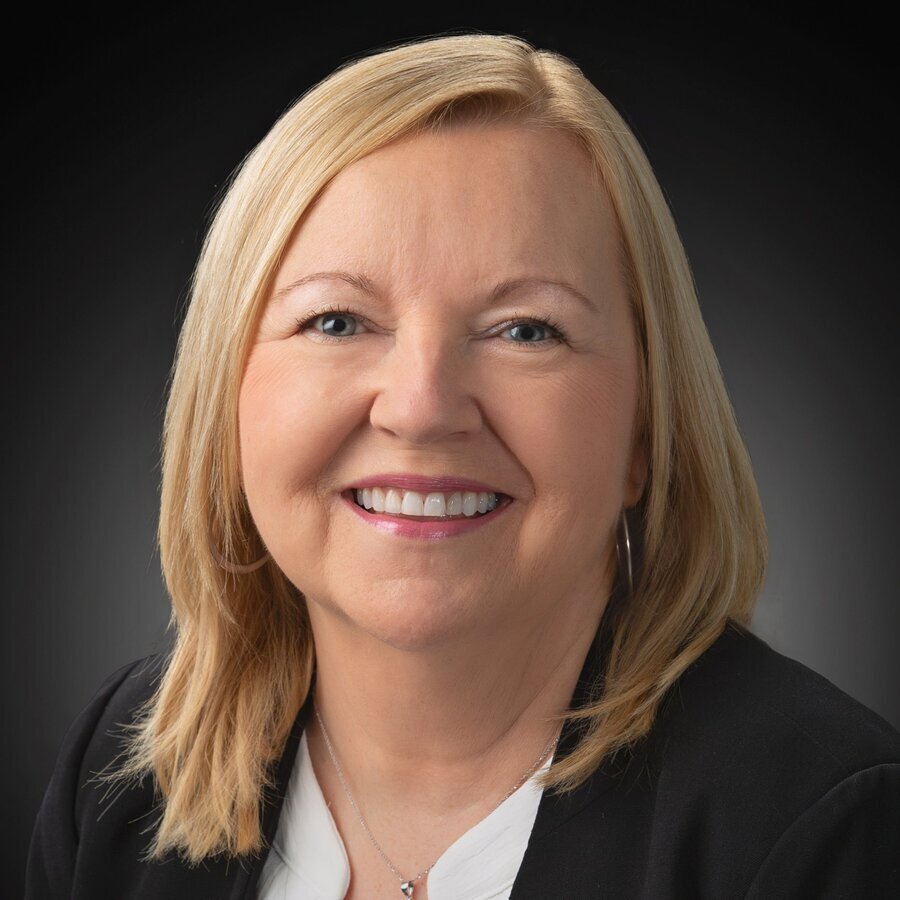 Real Estate Agent Barb Jennings