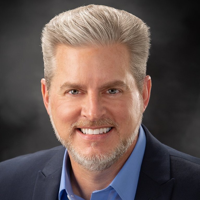 Real Estate Agent Ron Witt