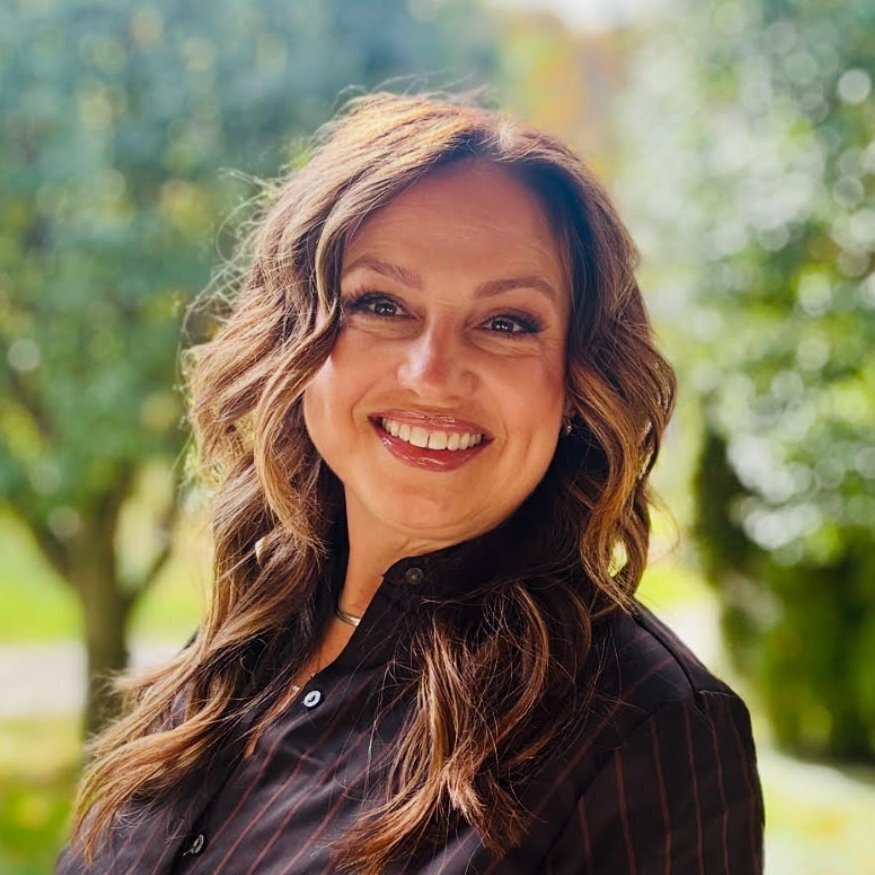 Real Estate Agent Ashley Washington