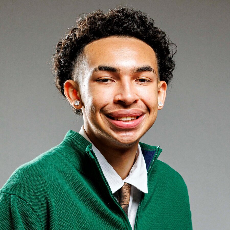 Real Estate Agent Averyk Woodson