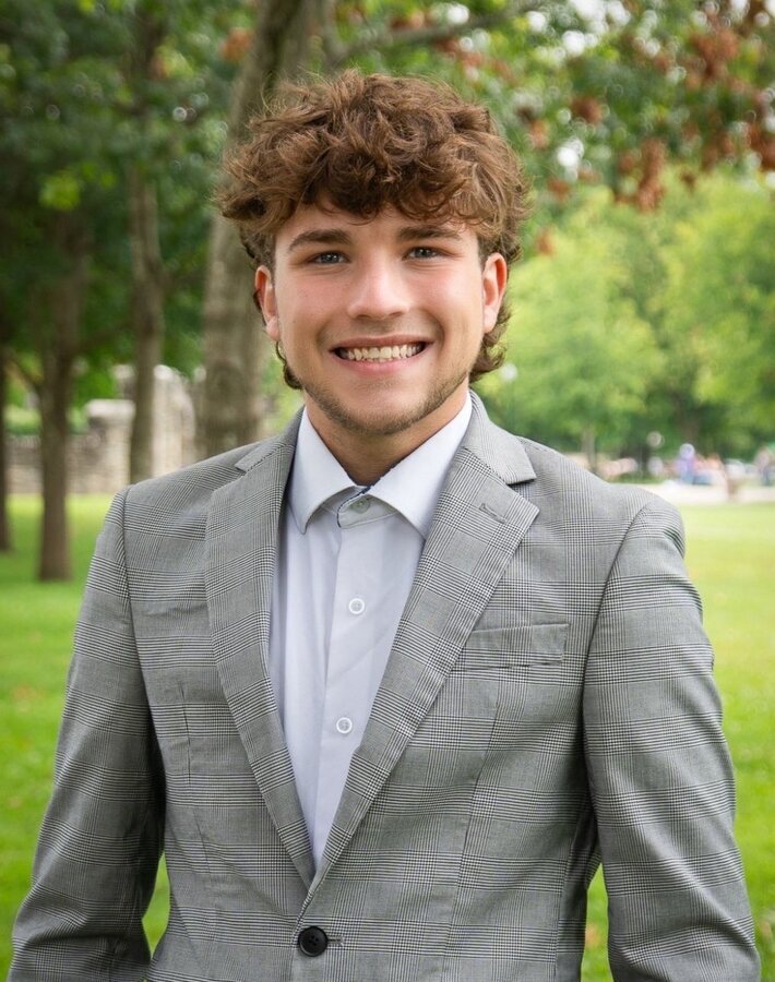 Real Estate Agent Noah Black